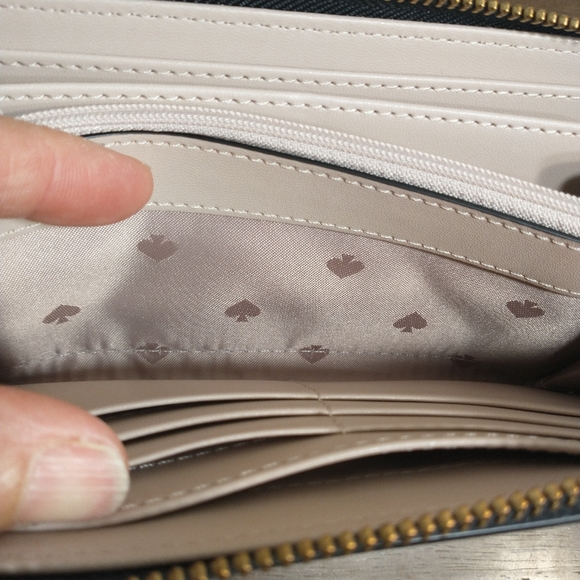 Kate Spade New York Laurel Way Neda Saffiano Leather Zip Around Wallet Tan - Picture 6 of 13